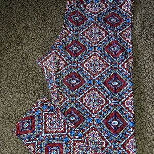 Lularoe Tall & Curvy Leggings